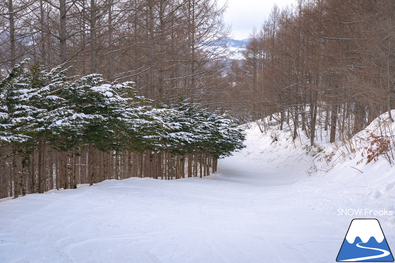 オホーツク・ローカルスキー場巡り。｜晴天粉雪の『佐呂間町営スキー場』から流氷を望む『湧別町五鹿山スキー場』へ！